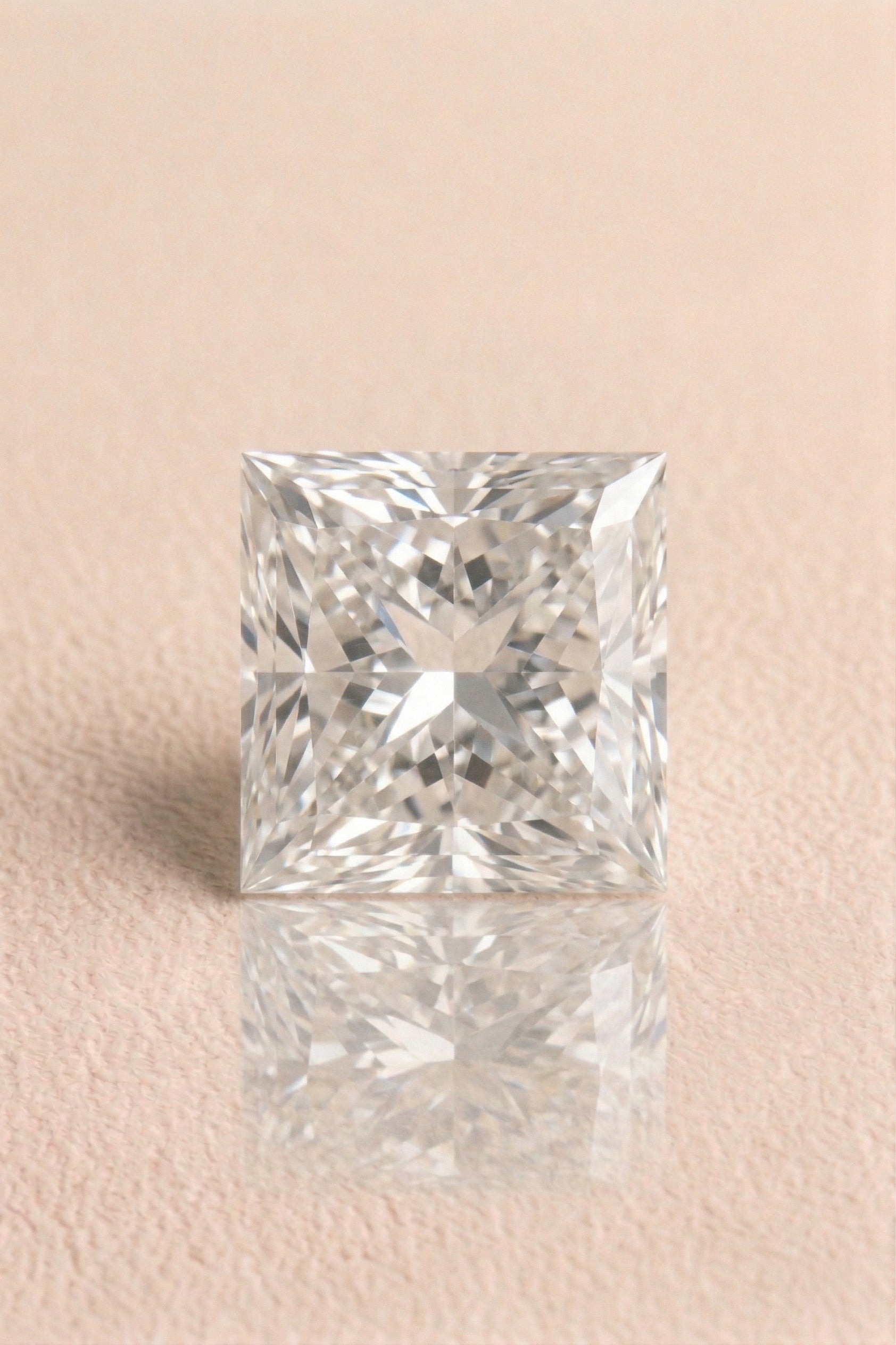 Princess Cut Diamond | Lab grown Solitaire
