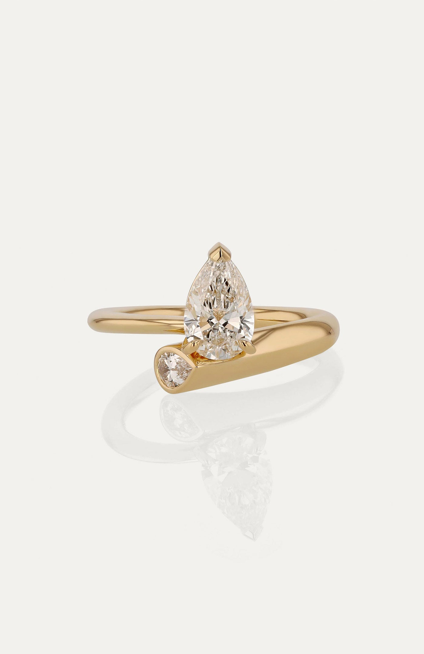 Iconic Love | Lab-Grown Diamond Engagement Ring